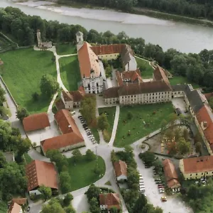 Klostergasthof Raitenhaslach Hotel Burghausen