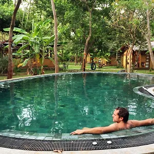 Sat Nam Village ** Sigiriya